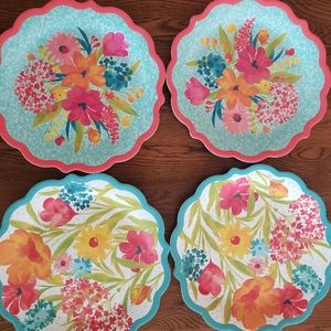 New Pioneer Woman Melamine Plates